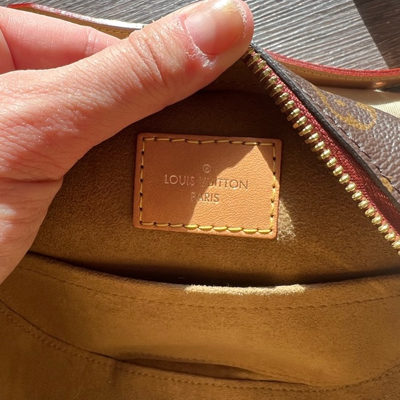 Louis Vuitton Boite Chapeau Souple PM - Picture 11 of 15